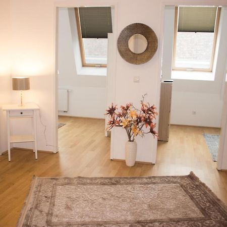 Der Terrassen-Rueckzugsort L Dg3'12 Wien Eksteriør billede